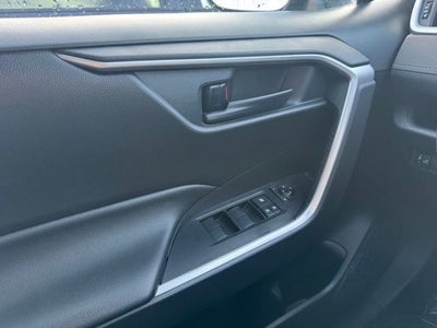 2021 Toyota RAV4 LE AWD