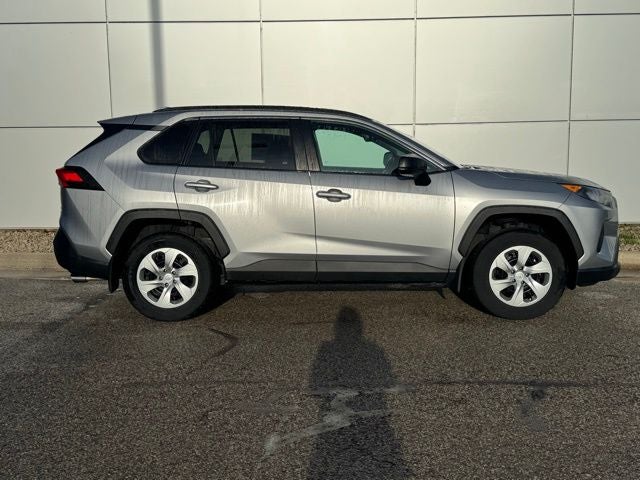 2021 Toyota RAV4 LE AWD