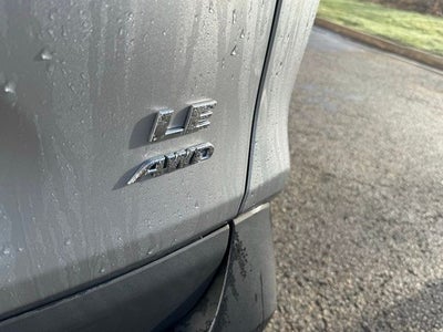 2021 Toyota RAV4 LE AWD
