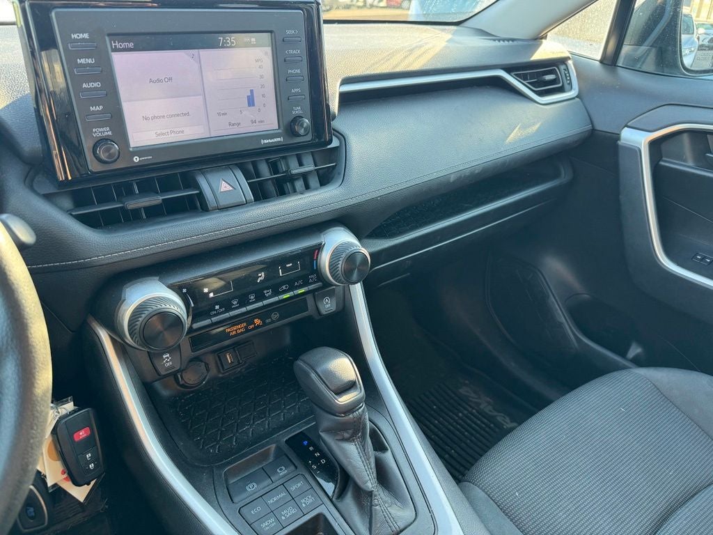 2021 Toyota RAV4 LE AWD