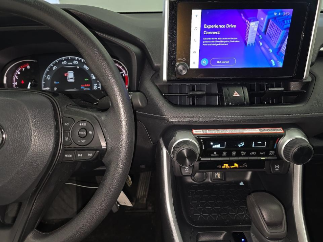 2025 Toyota RAV4 LE AWD