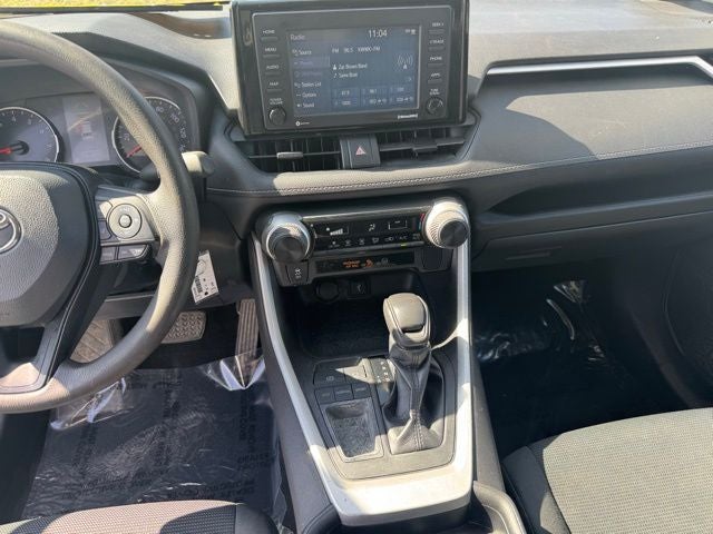 2020 Toyota RAV4 LE FWD
