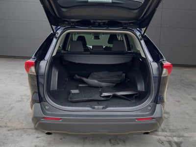 2022 Toyota RAV4 XLE AWD