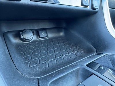 2020 Toyota RAV4 XLE AWD