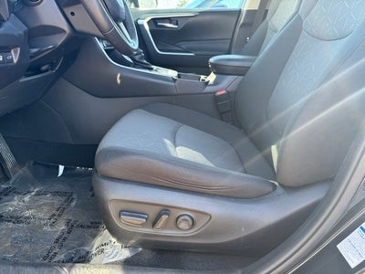 2020 Toyota RAV4 XLE AWD