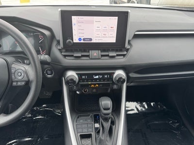 2025 Toyota RAV4 XLE AWD