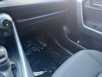 2022 Toyota RAV4 XLE AWD