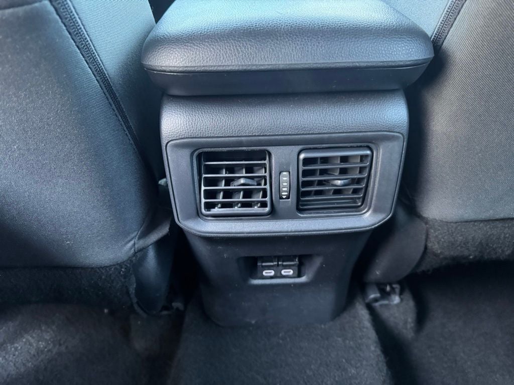 2025 Toyota RAV4 XLE AWD