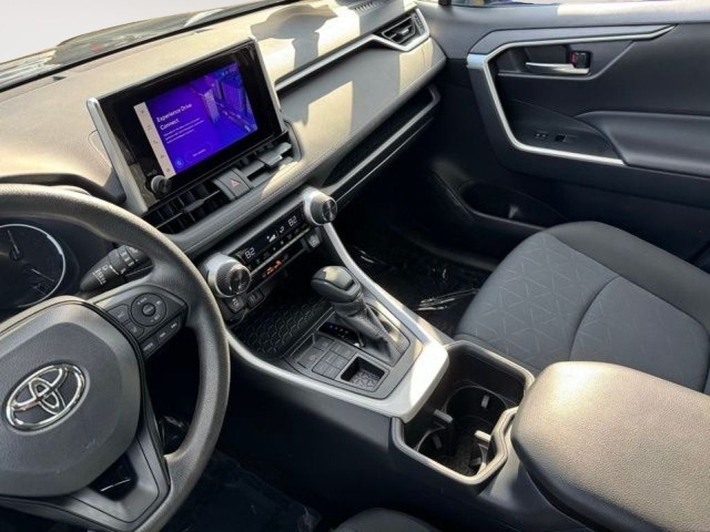 2025 Toyota RAV4 XLE AWD