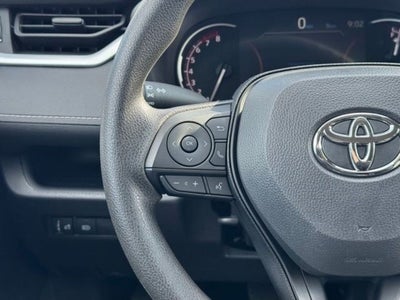 2025 Toyota RAV4 XLE AWD