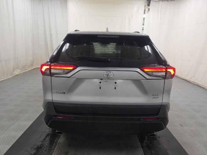 2021 Toyota RAV4 XLE AWD
