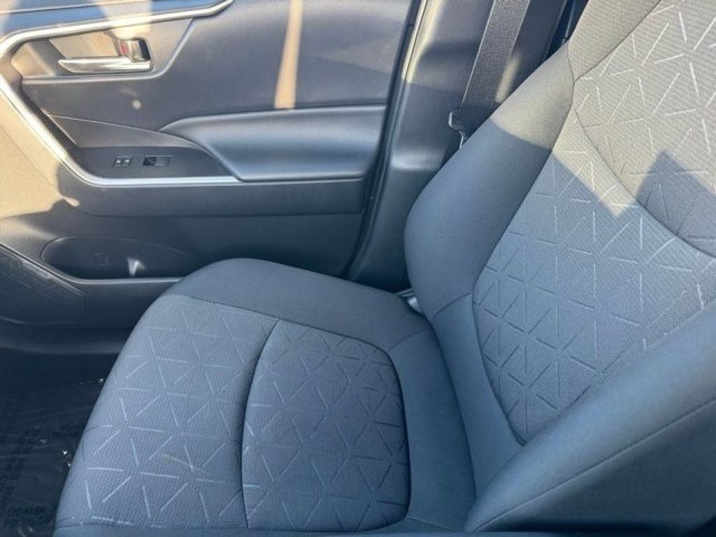 2021 Toyota RAV4 XLE AWD