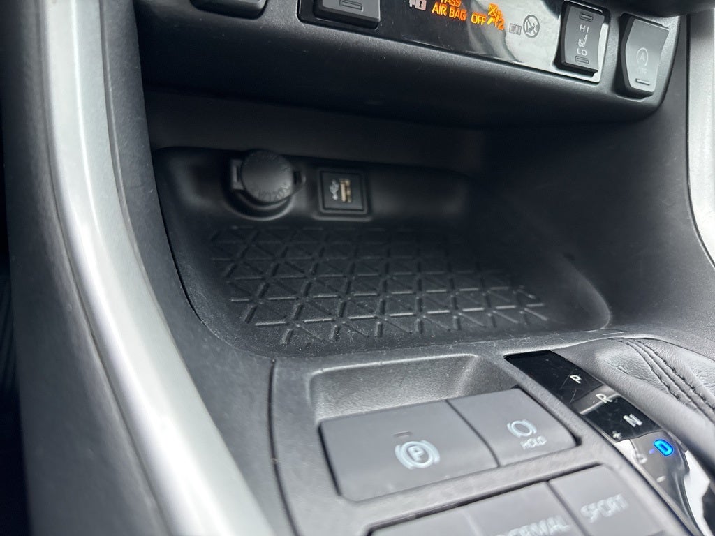 2024 Toyota RAV4 XLE AWD