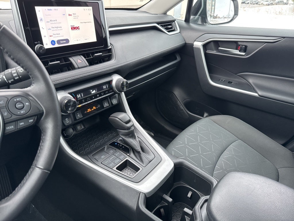 2024 Toyota RAV4 XLE AWD