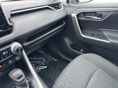 2024 Toyota RAV4 XLE AWD