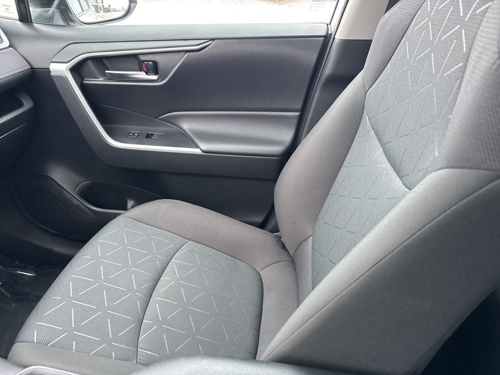 2024 Toyota RAV4 XLE AWD