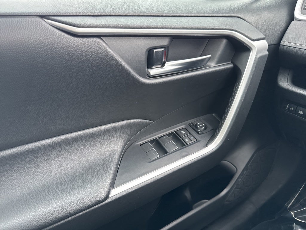 2024 Toyota RAV4 XLE AWD