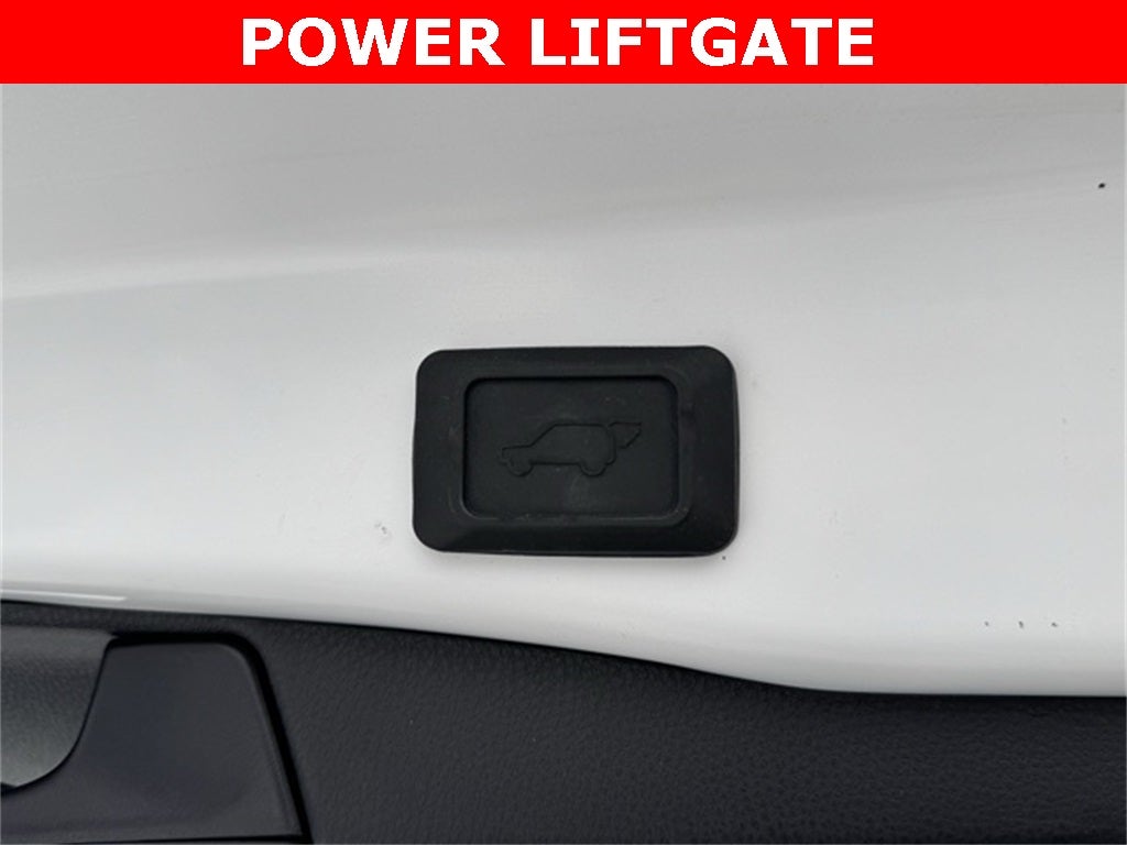 2024 Toyota RAV4 XLE AWD