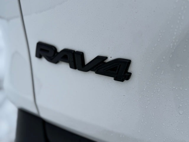2024 Toyota RAV4 XLE AWD