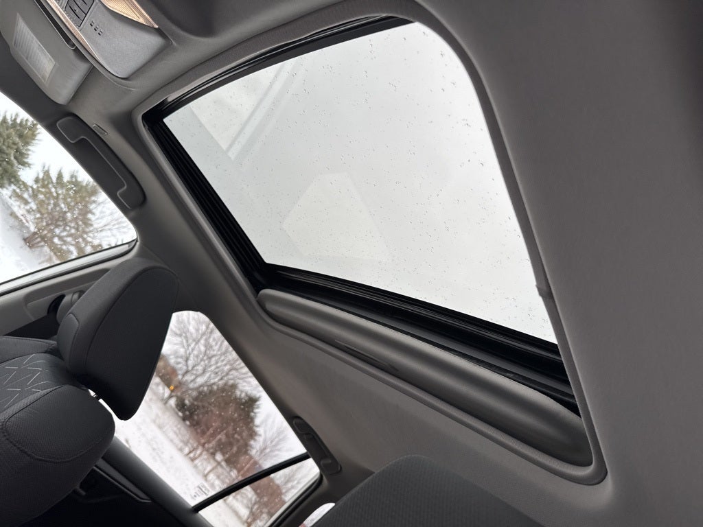 2024 Toyota RAV4 XLE AWD