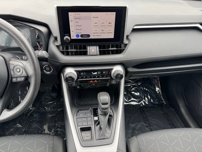 2025 Toyota RAV4 XLE AWD