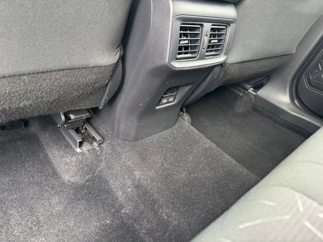 2025 Toyota RAV4 XLE AWD