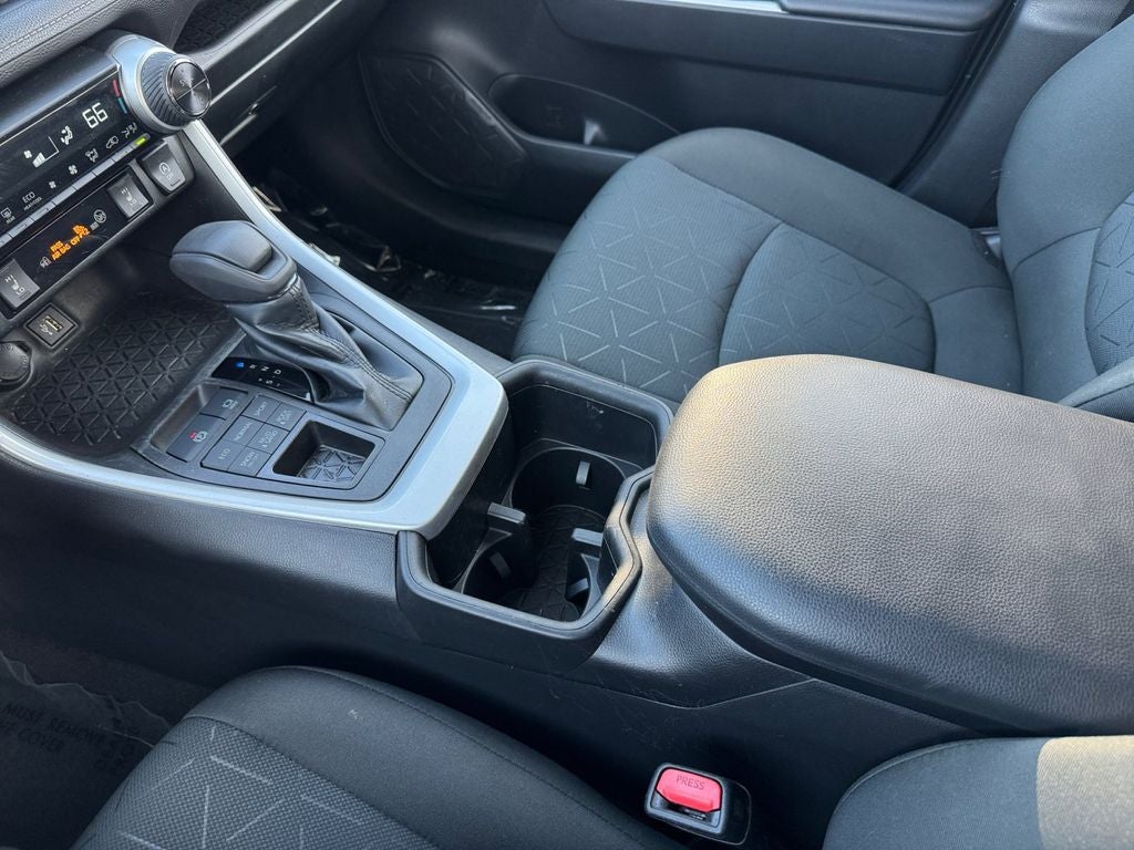 2023 Toyota RAV4 XLE AWD