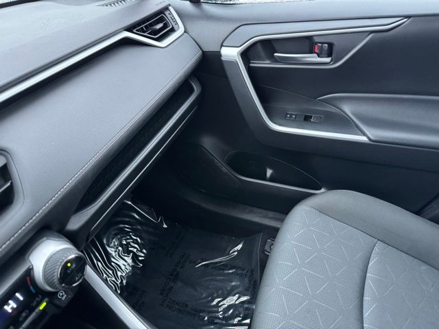 2023 Toyota RAV4 XLE AWD