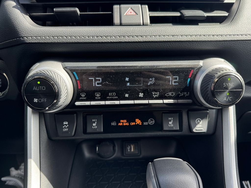 2024 Toyota RAV4 XLE AWD