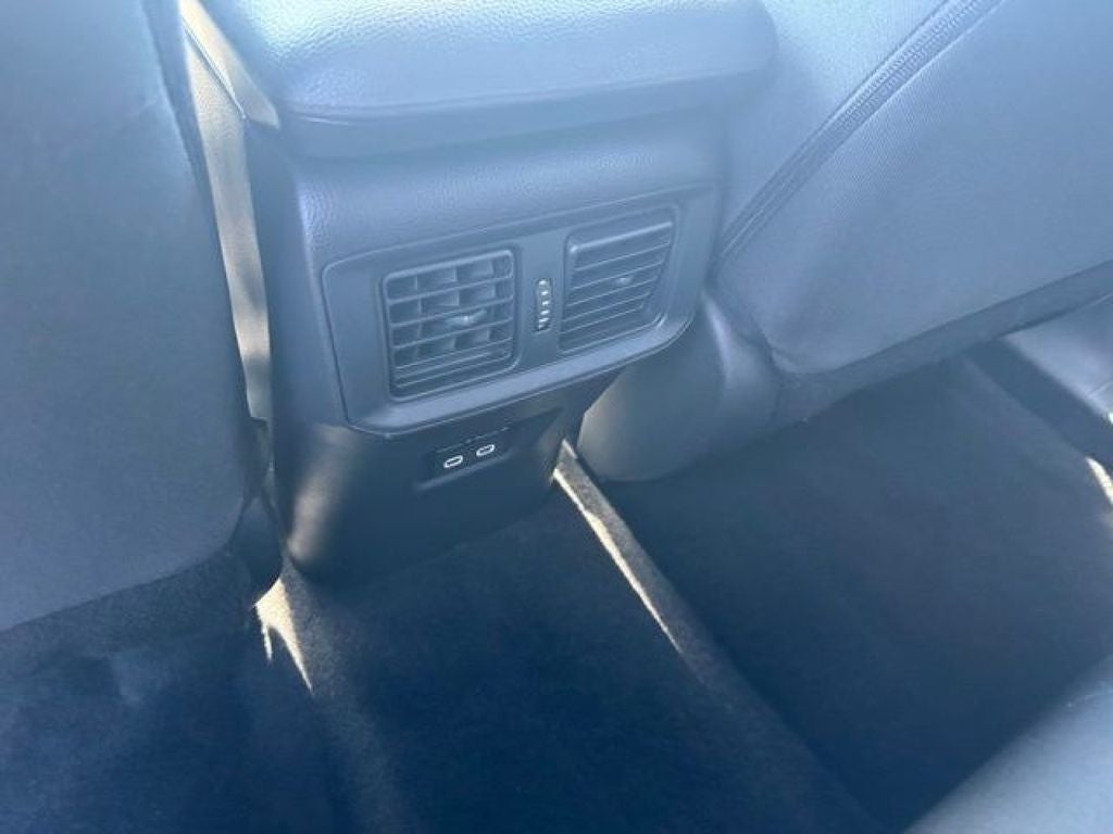 2025 Toyota RAV4 XLE AWD