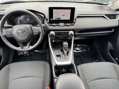 2025 Toyota RAV4 XLE AWD