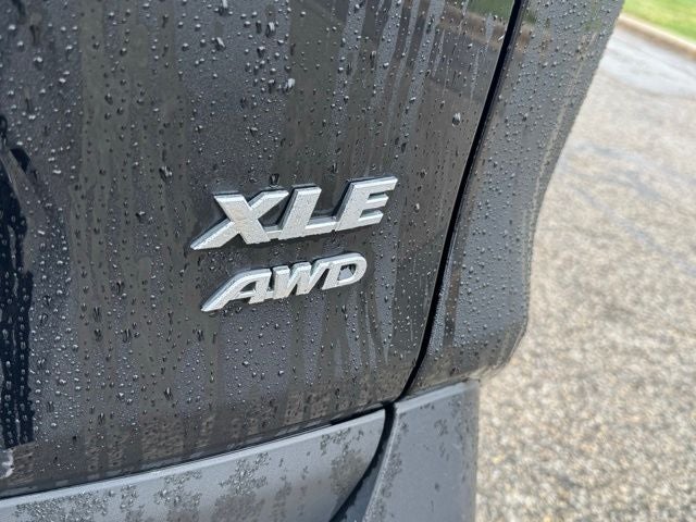 2025 Toyota RAV4 XLE AWD