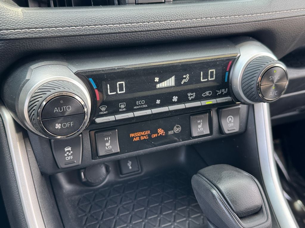 2022 Toyota RAV4 XLE AWD