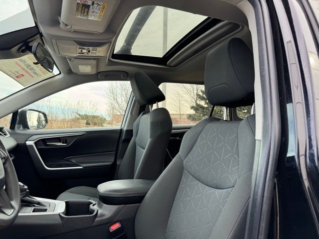 2022 Toyota RAV4 XLE AWD