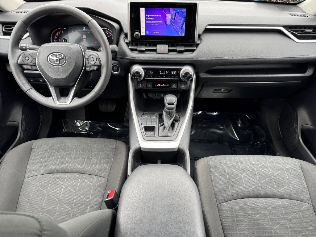 2023 Toyota RAV4 XLE AWD
