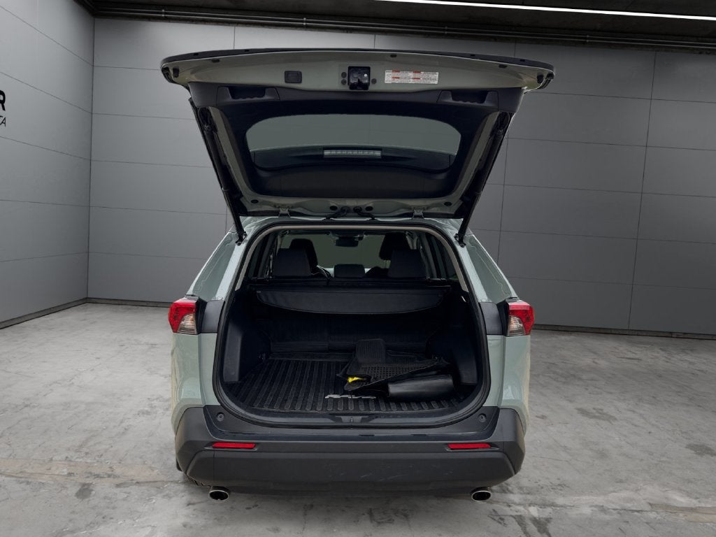 2023 Toyota RAV4 XLE AWD