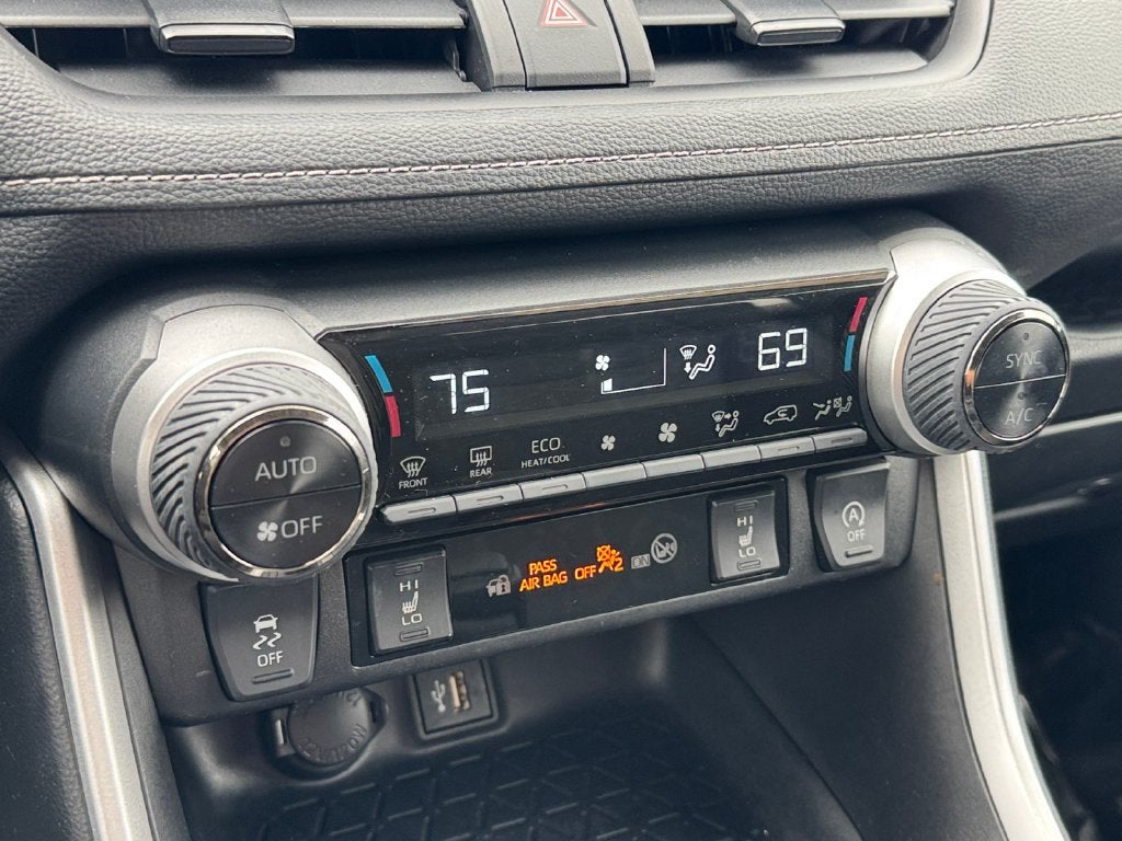 2023 Toyota RAV4 XLE AWD