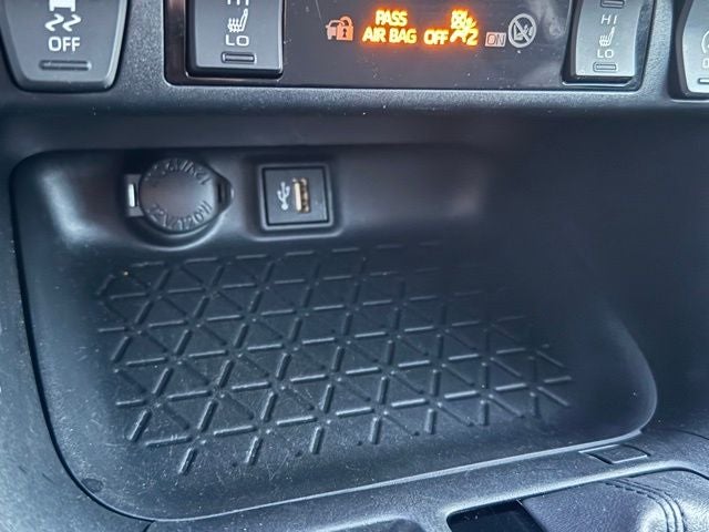 2023 Toyota RAV4 XLE AWD