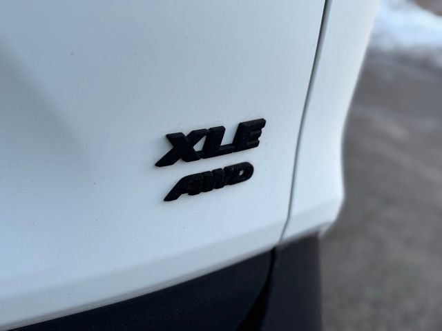 2023 Toyota RAV4 XLE AWD