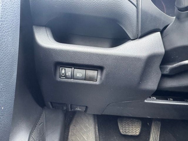 2025 Toyota RAV4 XLE AWD