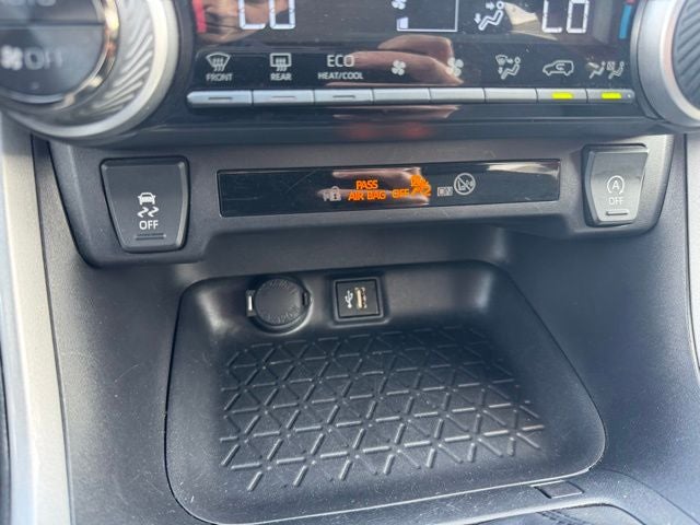 2025 Toyota RAV4 XLE AWD