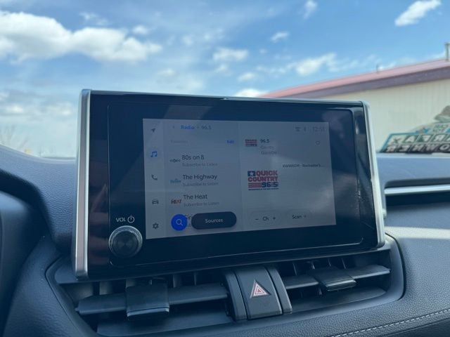 2025 Toyota RAV4 XLE AWD