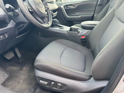 2025 Toyota RAV4 XLE AWD
