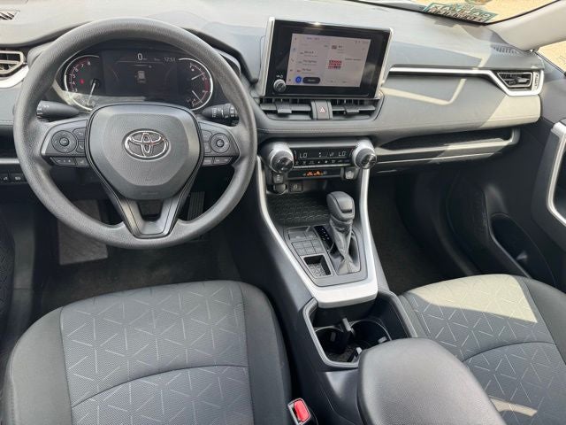 2025 Toyota RAV4 XLE AWD