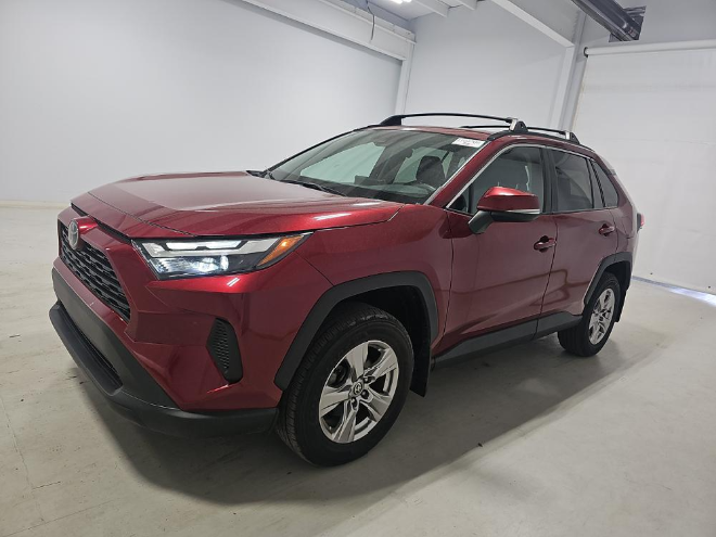 2023 Toyota RAV4 XLE AWD