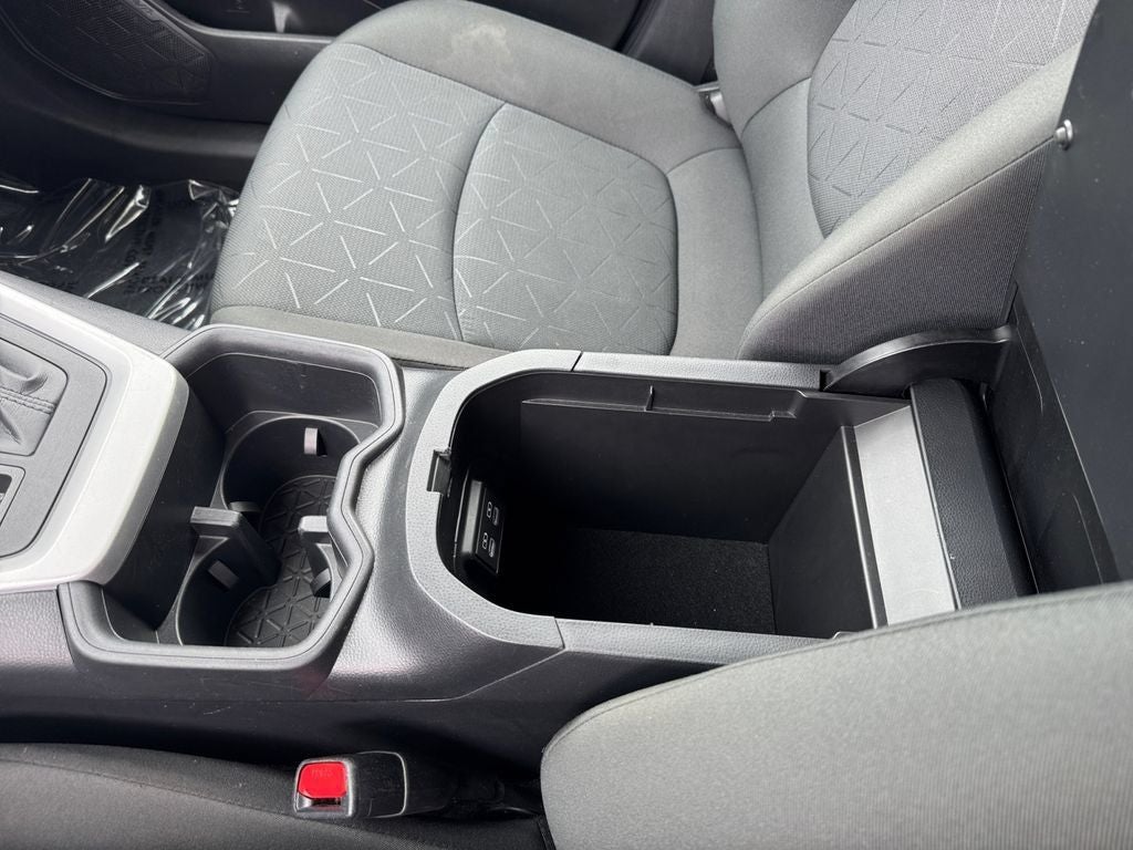 2024 Toyota RAV4 XLE AWD