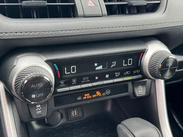 2024 Toyota RAV4 XLE AWD