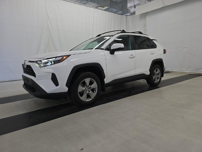 2024 Toyota RAV4 XLE AWD