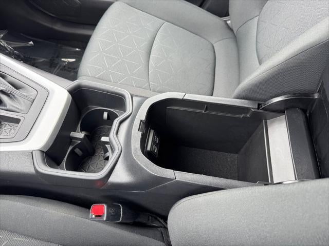 2024 Toyota RAV4 XLE AWD