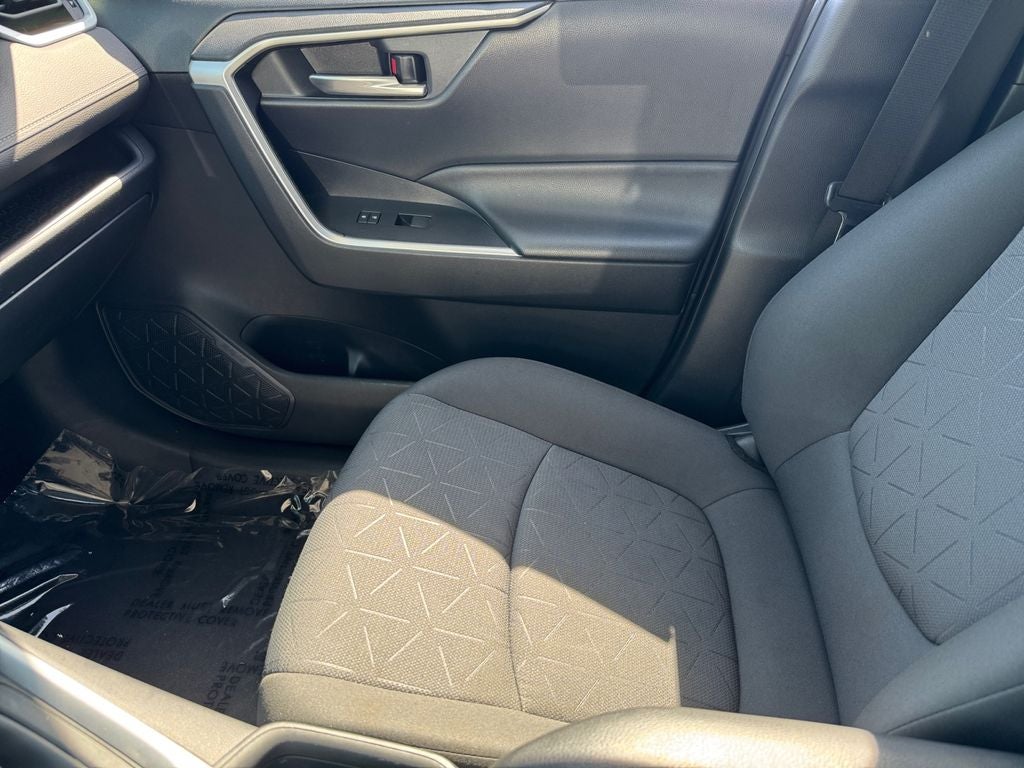 2020 Toyota RAV4 XLE AWD